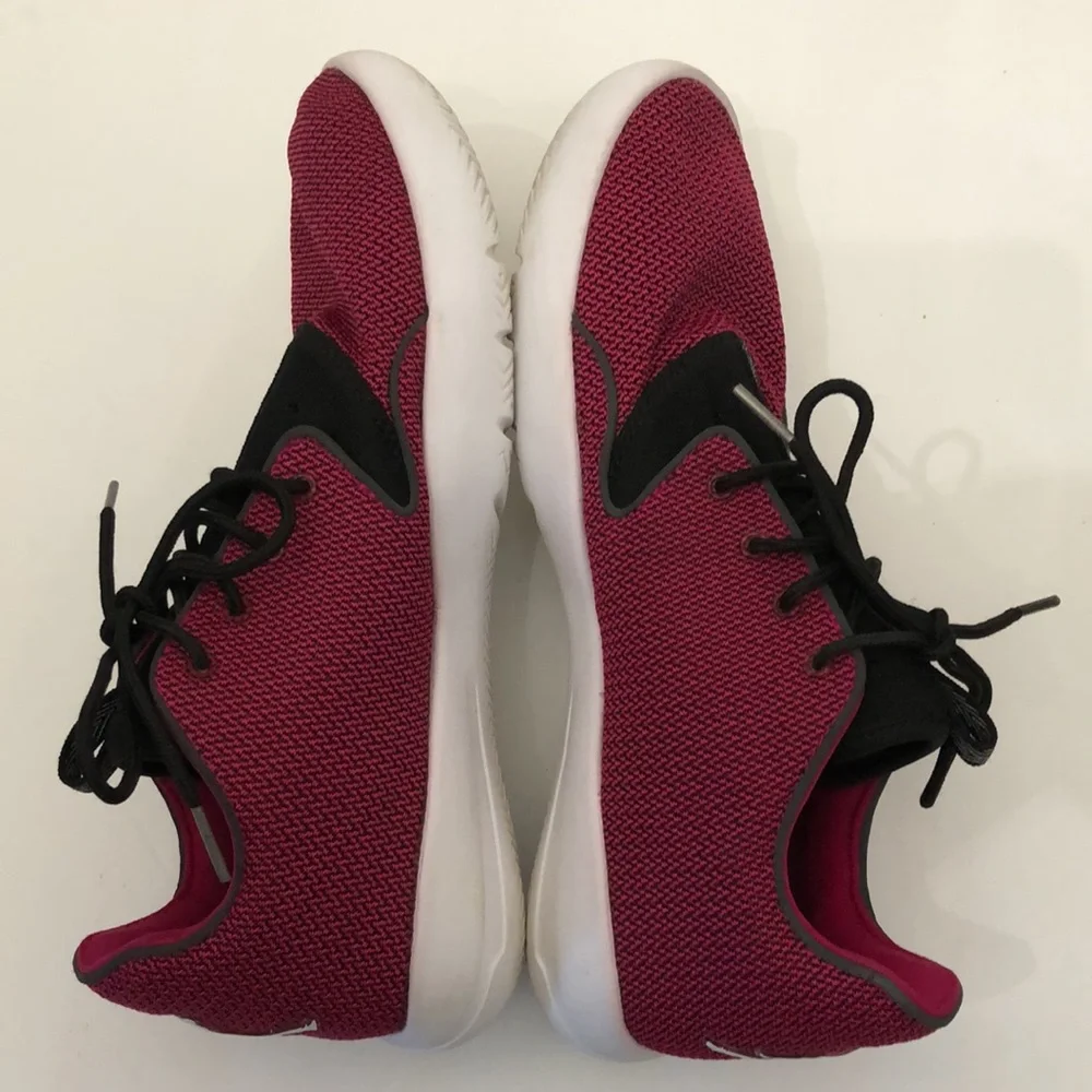 NIKE JORDAN ECLIPSE FUCHSIA TRAINERS RUNNING SNEAKERS MENS SIZE 8Y